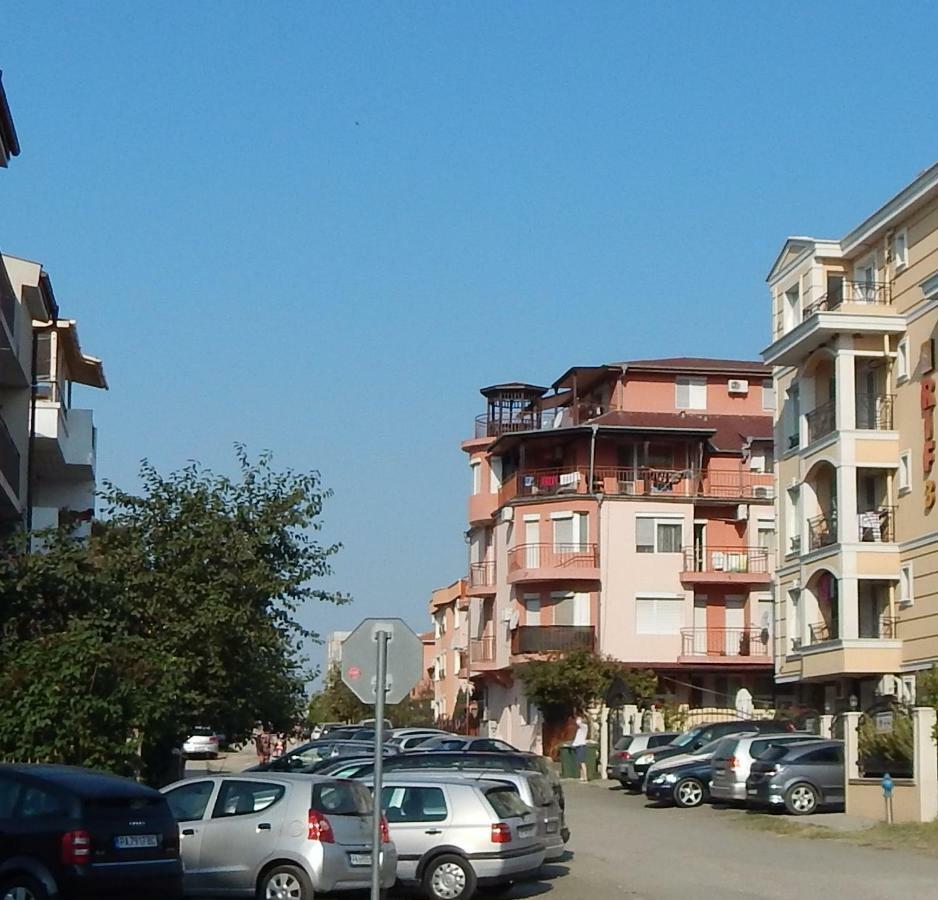 Dunav Str. Ravda Buitenkant foto